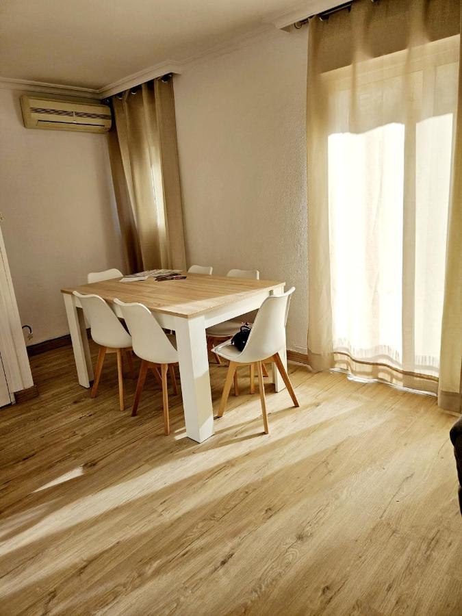 Apartamento Familiar En Triana Seville Ngoại thất bức ảnh
