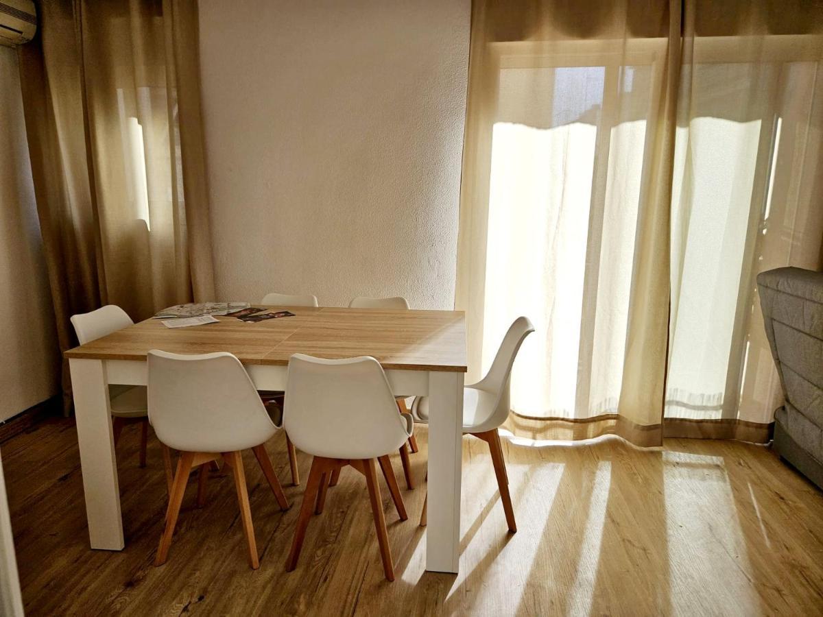 Apartamento Familiar En Triana Seville Ngoại thất bức ảnh