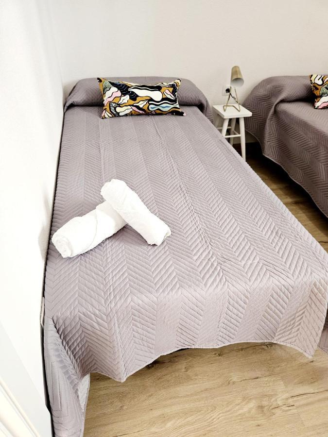 Apartamento Familiar En Triana Seville Ngoại thất bức ảnh