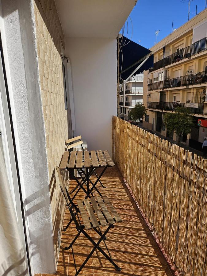 Apartamento Familiar En Triana Seville Ngoại thất bức ảnh
