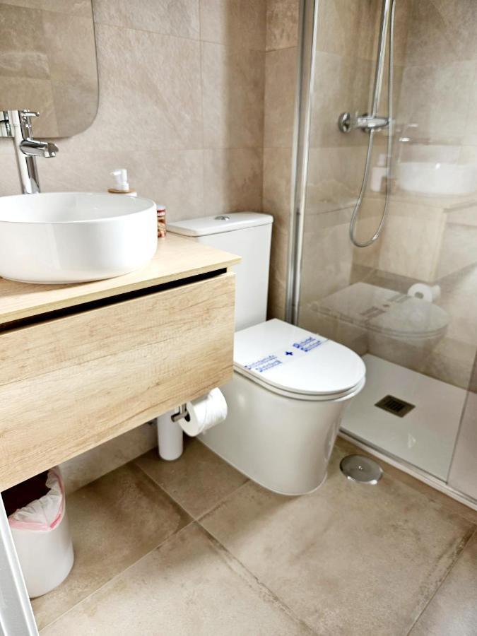 Apartamento Familiar En Triana Seville Ngoại thất bức ảnh
