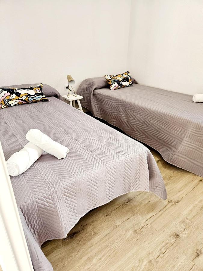 Apartamento Familiar En Triana Seville Ngoại thất bức ảnh